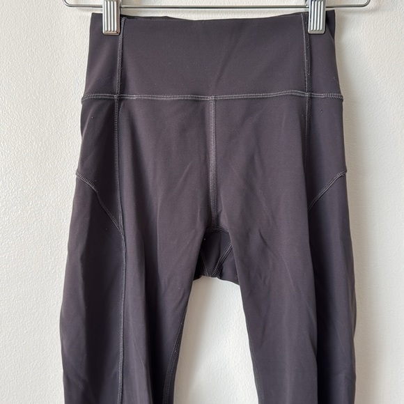 Lululemon 2 In Movement 7/8 Tight *Everlux 25" in Vintage Grape - Picture 7 of 12